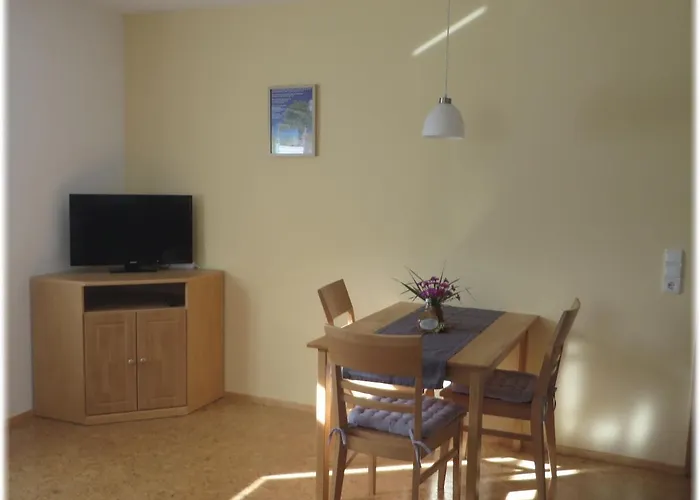 Pfrang Apartment *